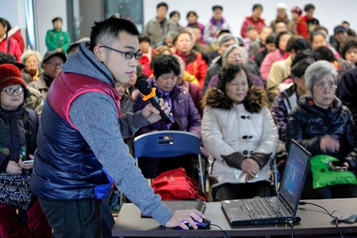 Chinese seniors are embracing e-payments and e-commerce with WeChat classes. Source: Sixth Tone